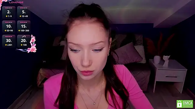 brittbrucker  online show from November 18, 6:51 am