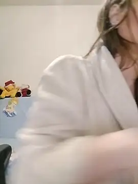 Snapshot of CrazyMaya39 chatting on May 13, 9:55 pm CrazyMaya39 online show from May 13, 9:55 pm
