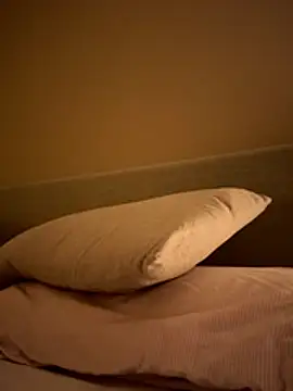 Snapshot of Brandonn1989amateur chatting on February 15, 7:54 pm Brandonn1989amateur online show from February 15, 7:54 pm