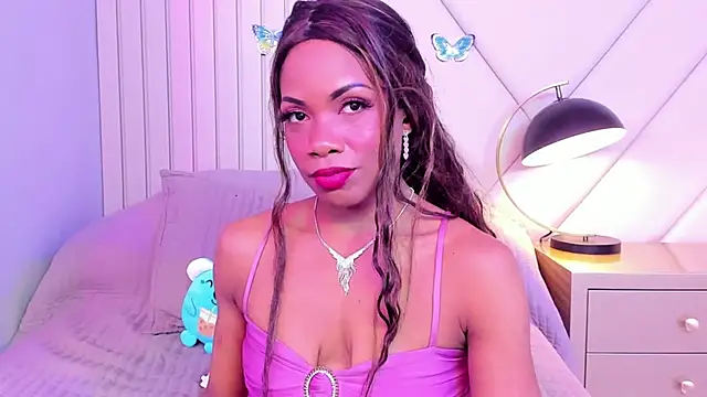 Snapshot of LailaDavidson chatting on June 27, 12:22 pm LailaDavidson online show from June 27, 12:22 pm