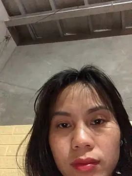 Trangbabylove online show from February 8, 10:46 pm