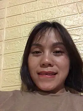 Trangbabylove online show from March 4, 6:14 pm