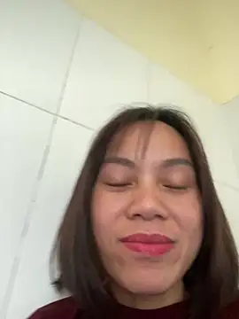 Trangbabylove online show from March 29, 8:25 am