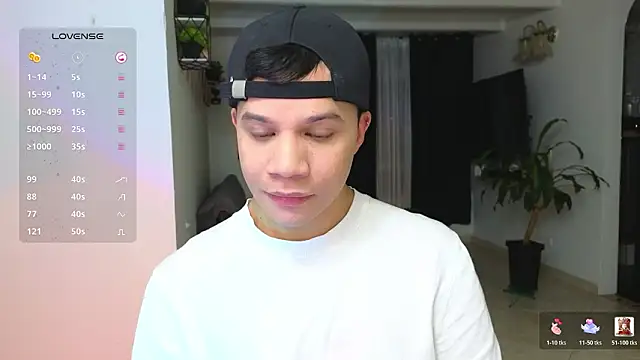 Snapshot of MarcoKostov chatting on March 29, 3:28 am MarcoKostov online show from March 29, 3:28 am