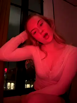 Josefinswe online show from November 14, 8:07 pm