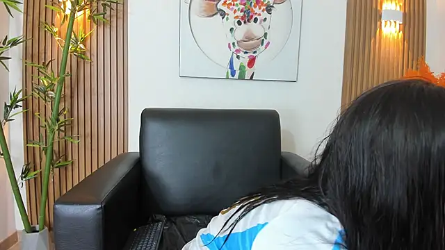 Snapshot of Emily_Frostt chatting on April 29, 12:20 pm Emily Frostt online show from April 29, 12:20 pm