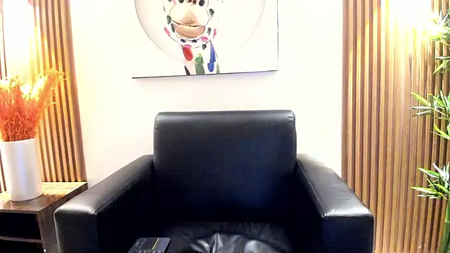 Snapshot of Emily_Frostt chatting on May 30, 12:46 pm Emily Frostt online show from May 30, 12:46 pm