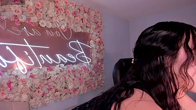 ZaraKafruni online show from April 7, 4:24 am