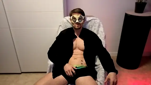 Snapshot of Mystery_Mark chatting on November 15, 11:21 pm Mystery Mark online show from November 15, 11:21 pm