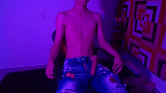 Andre 81q online show from November 20, 1:50 am