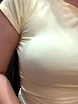 Agela baby online show from November 24, 9:31 am