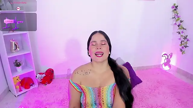 Talia Grace online show from November 27, 1:24 pm