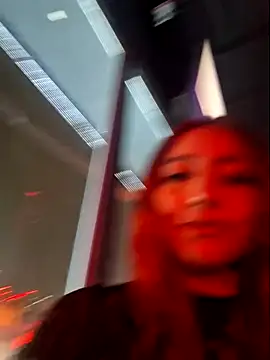 Snapshot of Eveelyn_25x chatting on November 16, 3:12 am Eveelyn 25x online show from November 16, 3:12 am