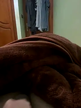 yassssst online show from December 19, 12:17 am