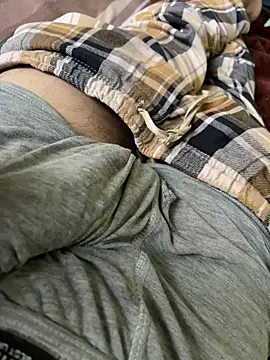 yassssst online show from April 13, 4:56 pm