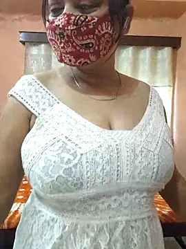 Cute-richa1 online show from February 24, 5:16 am