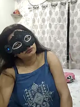 Snapshot of Cute-richa1 chatting on April 19, 8:00 pm Cute-richa1 online show from April 19, 8:00 pm