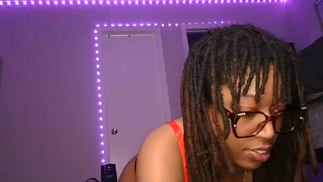 stellakobra online show from February 9, 3:32 am