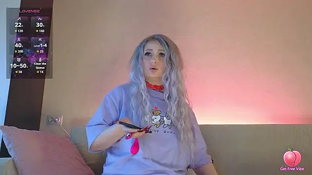 Snapshot of ElaraSable chatting on March 12, 2:56 pm ElaraSable online show from March 12, 2:56 pm