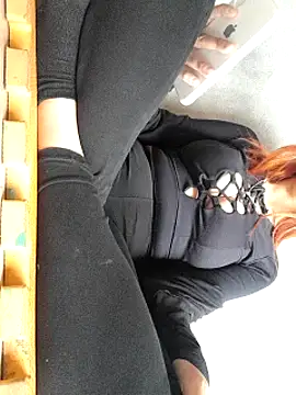 Snapshot of ruivinhahothot chatting on November 15, 3:19 pm ruivinhahothot online show from November 15, 3:19 pm