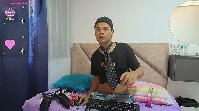 Snapshot of Felipexexy chatting on November 20, 3:45 pm Felipexexy online show from November 20, 3:45 pm