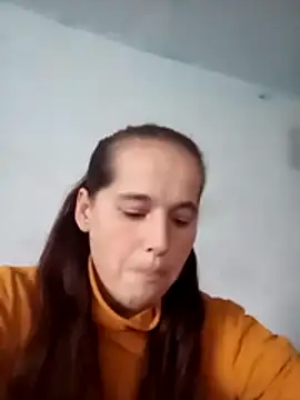 Snapshot of MelisaaRain chatting on November 17, 7:14 am MelisaaRain online show from November 17, 7:14 am