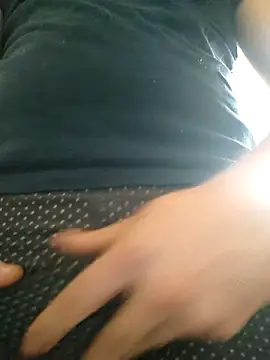 Snapshot of PapaColt chatting on November 15, 6:37 pm PapaColt online show from November 15, 6:37 pm