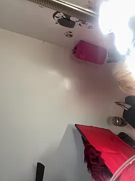 Motherbigbus online show from March 10, 1:21 am