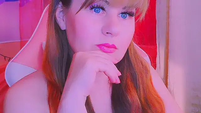 BESTLOLA online show from April 16, 10:05 am