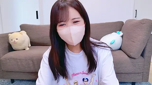 Nemu chan  online show from April 28, 11:21 pm