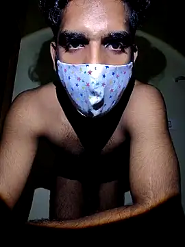 Yournextdoorboy online show from May 1, 5:17 pm
