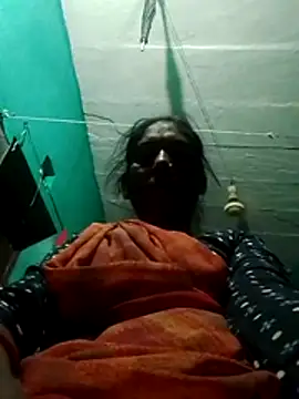 Snapshot of Xx_savita chatting on March 3, 10:15 pm Xx savita online show from March 3, 10:15 pm