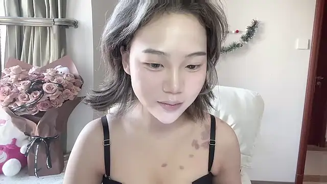 Snapshot of Sep-oo chatting on February 6, 2:05 am Sep-oo online show from February 6, 2:05 am