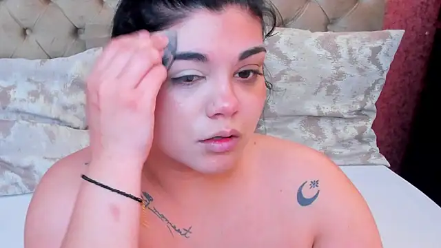 Snapshot of SpicyCarlaXX chatting on May 15, 1:07 pm SpicyCarlaXX online show from May 15, 1:07 pm
