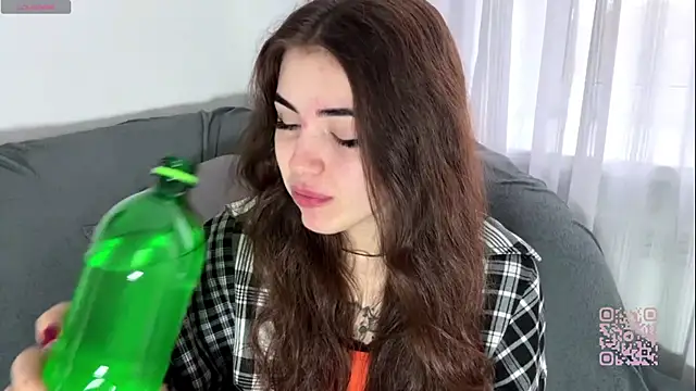 ScaNovaXen  online show from April 17, 7:22 am