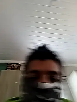 Snapshot of taystiieGirl chatting on November 16, 2:33 pm taystiieGirl online show from November 16, 2:33 pm