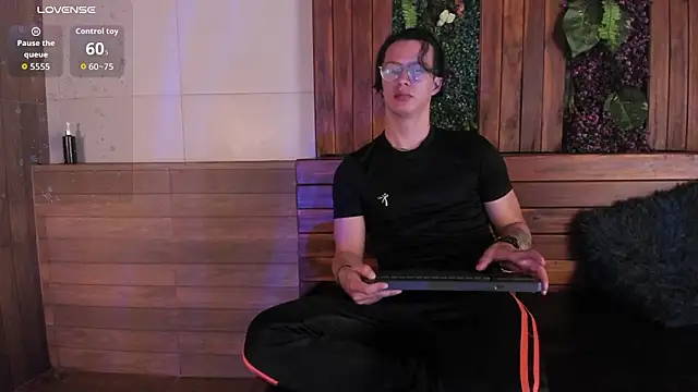 Brandon starkk online show from March 12, 12:11 pm