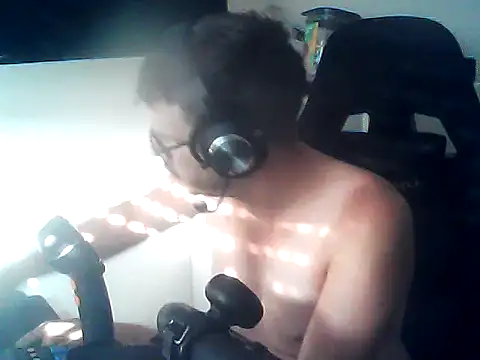 Snapshot of DesertedMonoxide chatting on July 29, 4:49 pm DesertedMonoxide online show from July 29, 4:49 pm