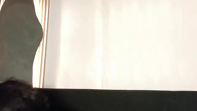 Angel-umbra online show from January 31, 10:30 pm