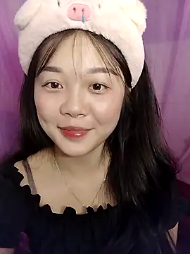 Baa-bee22 online show from March 26, 1:33 am