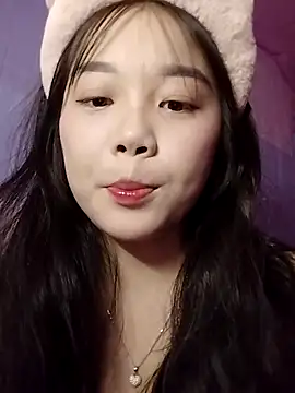 Snapshot of Baa-bee22 chatting on May 10, 12:49 am Baa-bee22 online show from May 10, 12:49 am