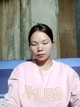 yu-zhen online show from December 15, 3:55 am