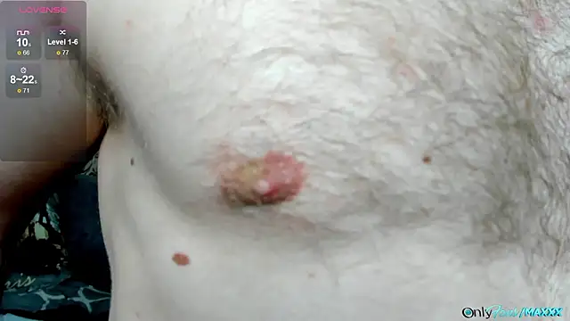 Snapshot of Maxhornyblondieman chatting on February 22, 8:29 pm Maxhornyblondieman online show from February 22, 8:29 pm