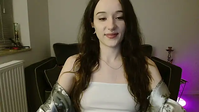 Tinybutt5368 online show from February 19, 4:58 pm