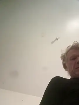 Snapshot of Hardwarelane67 chatting on May 15, 2:46 pm Hardwarelane67 online show from May 15, 2:46 pm