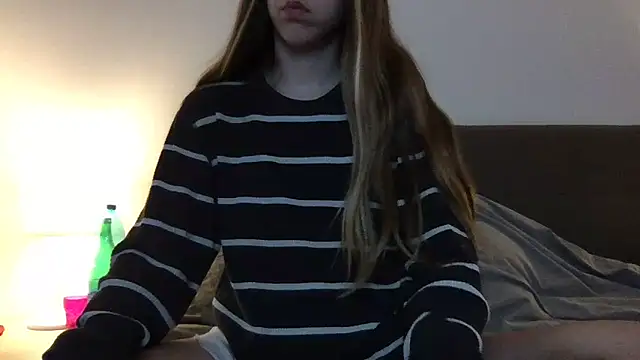 Martimartinaxx online show from May 12, 8:39 pm