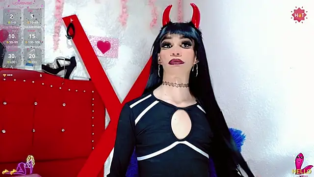 Snapshot of Karla_hot777 chatting on November 18, 12:38 am Karla hot777 online show from November 18, 12:38 am