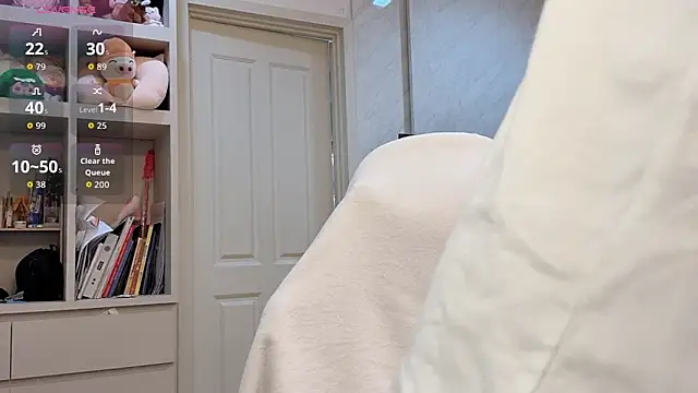 Achix58 online show from February 22, 2:59 pm