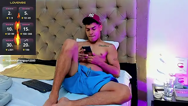 blorelopez online show from January 18, 7:01 am