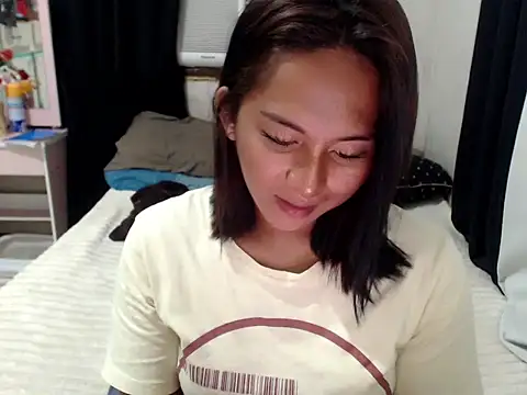 andrea grande online show from March 5, 5:58 am